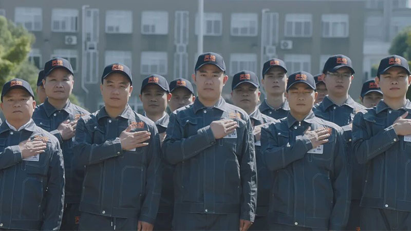 地板選購(gòu)避坑指南：除了產(chǎn)品，這3個(gè)安裝服務(wù)細(xì)節(jié)你一定要問(wèn)清